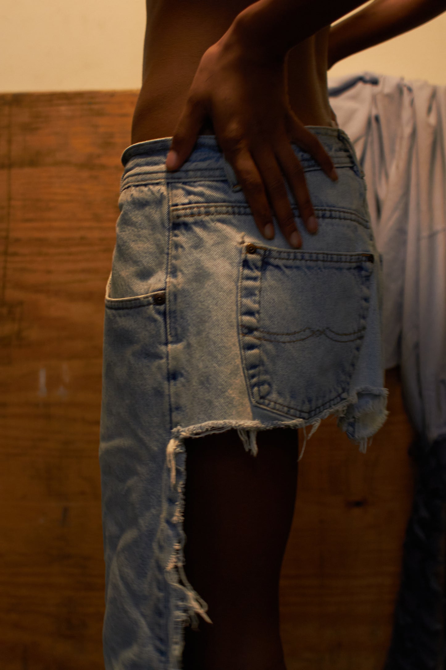 JUPE ASYMÉTRIQUE EN JEAN